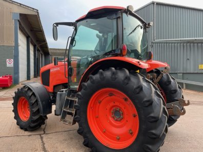 Kubota M135GX