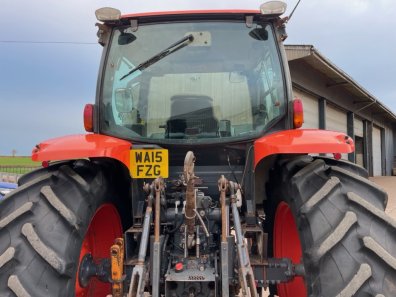 Kubota M135GX