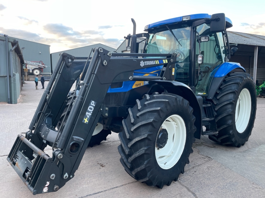 New Holland TSA115 Plus