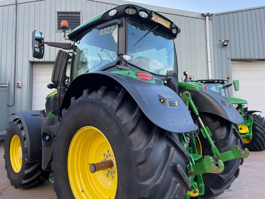 John Deere 6250R