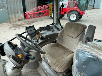 John Deere 6155R