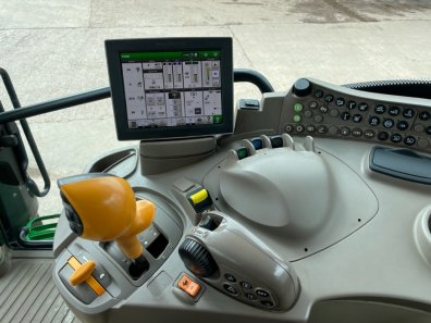 John Deere 6155R