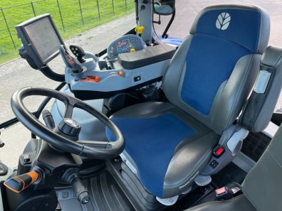 New Holland T6.180