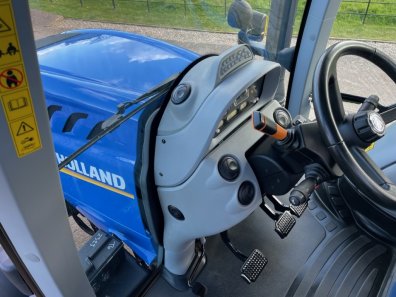 New Holland T6.180
