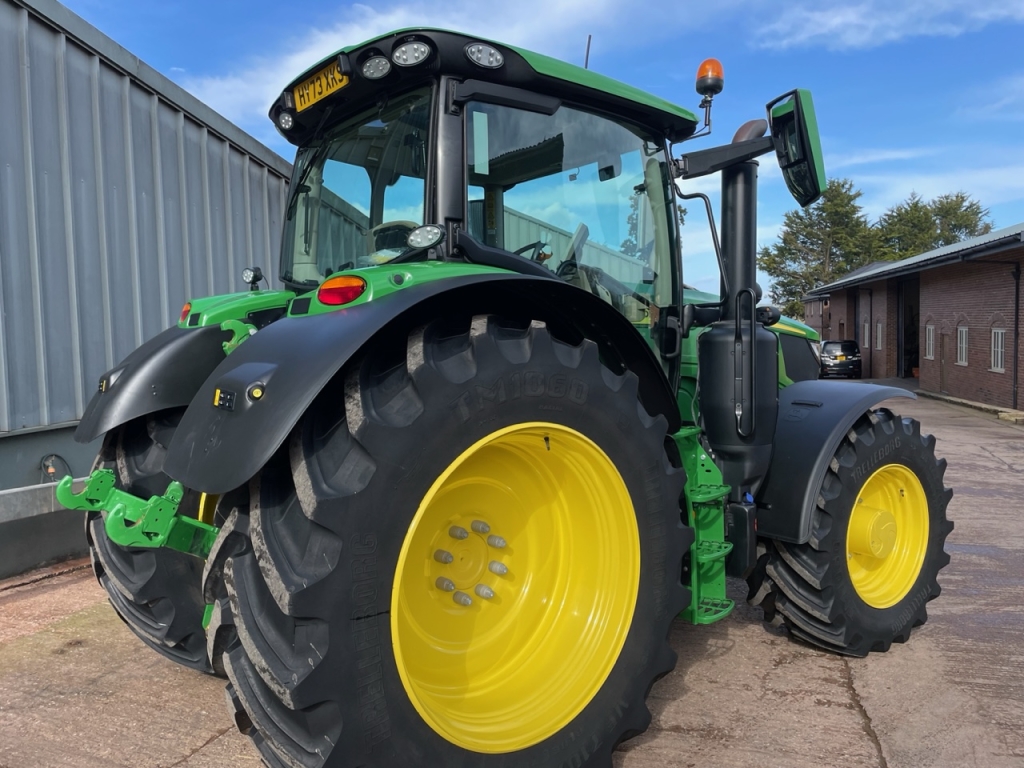 John Deere 6R 185