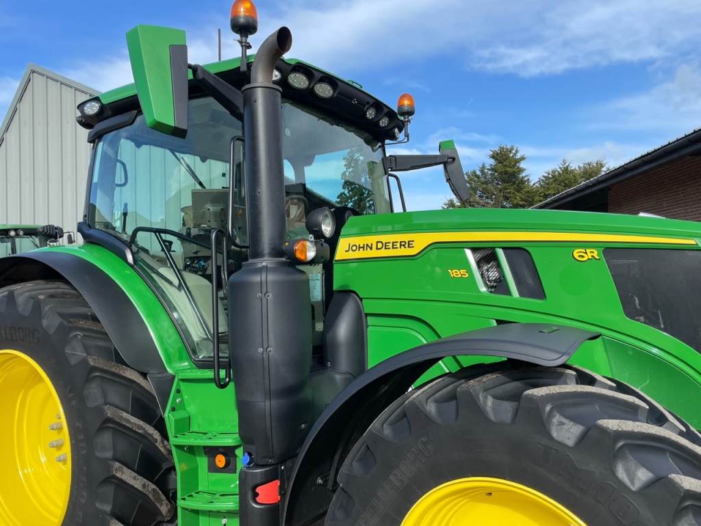 John Deere 6R 185