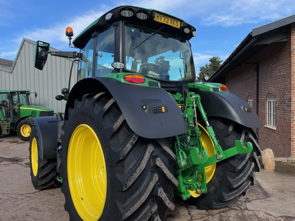 John Deere 6R 185