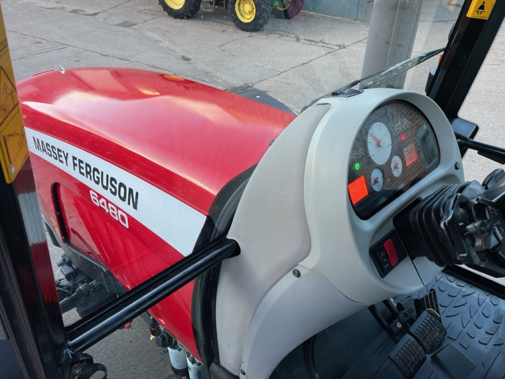 Massey Ferguson 6480
