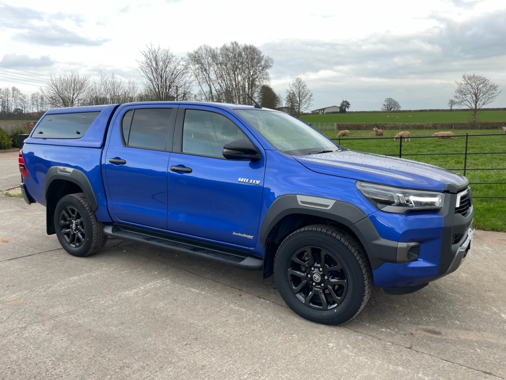 Toyota Hi-Lux Invincible X 2.8 Diesel