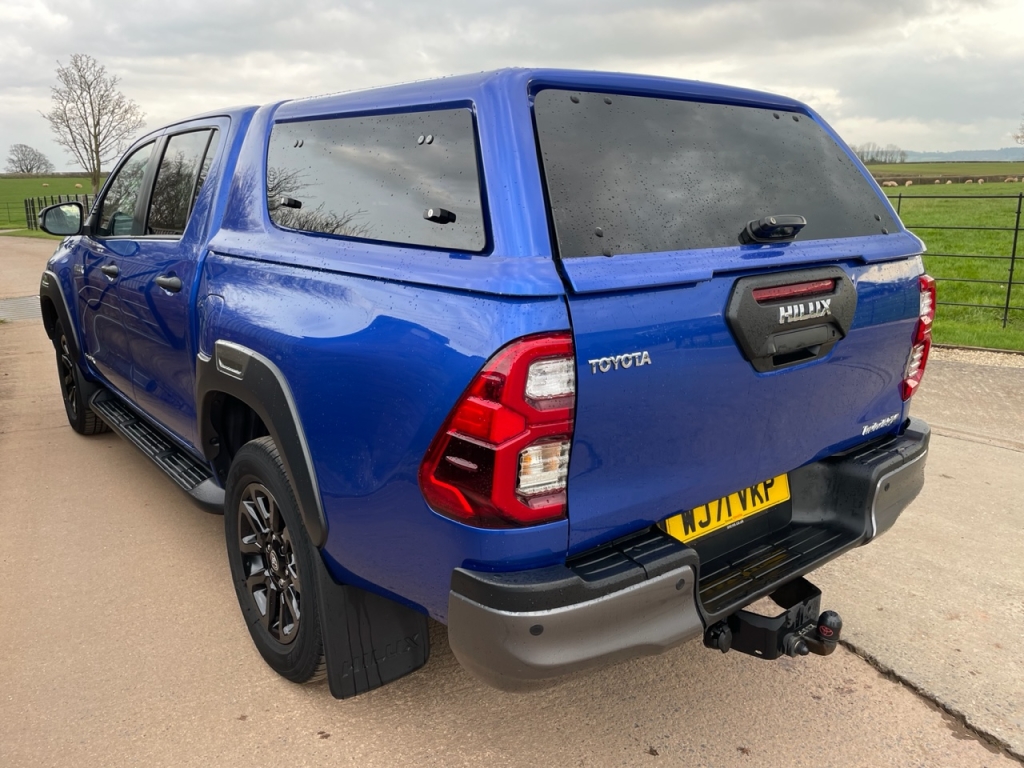 Toyota Hi-Lux Invincible X 2.8 Diesel