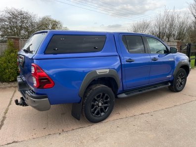 Toyota Hi-Lux Invincible X 2.8 Diesel
