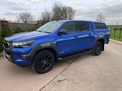 Toyota Hi-Lux Invincible X 2.8 Diesel