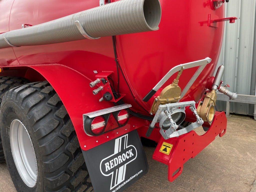Redrock 3500 Gallon tanker