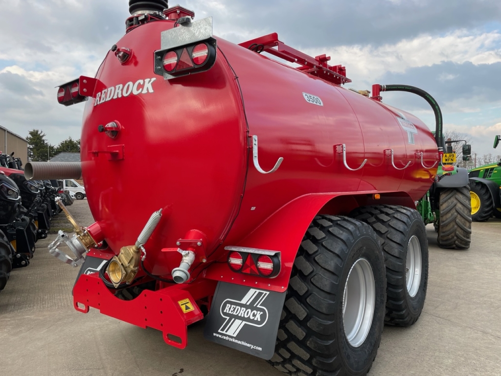 Redrock 3500 Gallon tanker