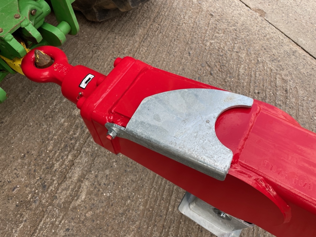 Redrock 3500 Gallon tanker