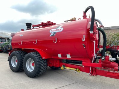 Redrock 3500 Gallon tanker