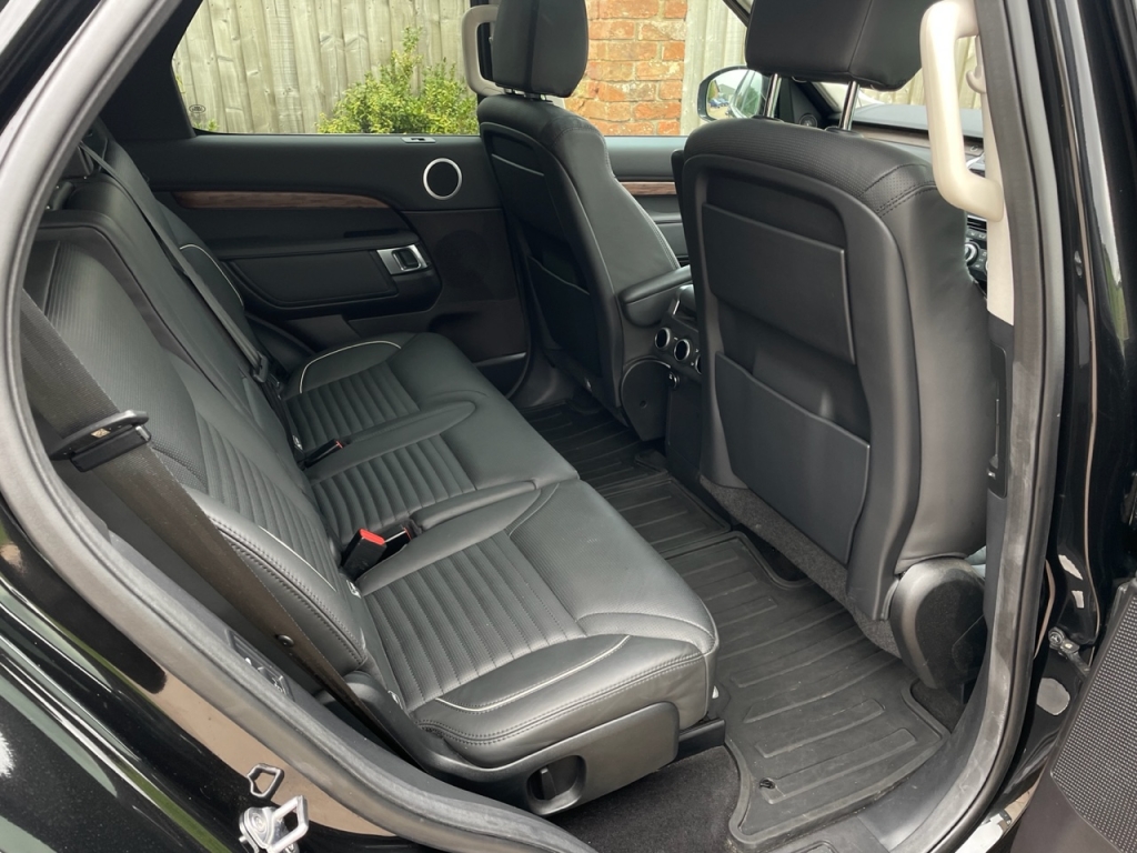 Land Rover Discovery HSE 2.0LT Diesel