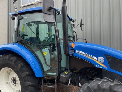 New Holland T4.65