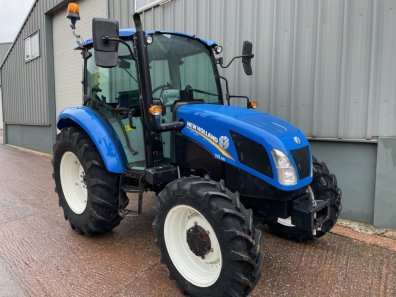 New Holland T4.65