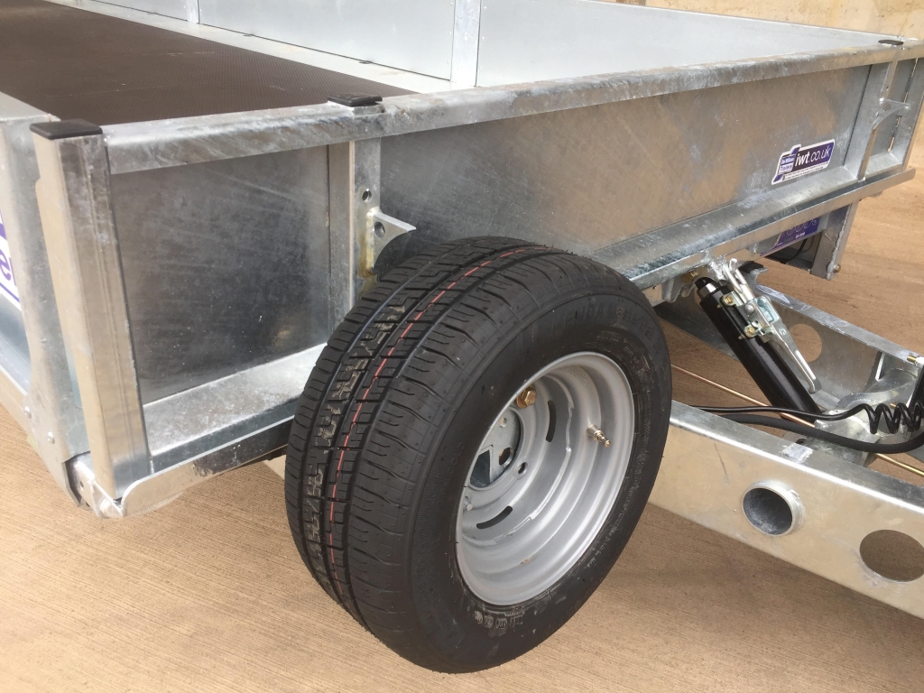 Ifor Williams TB5021 tilt bed trailer