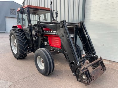 Massey Ferguson 390