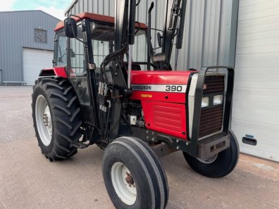 Massey Ferguson 390