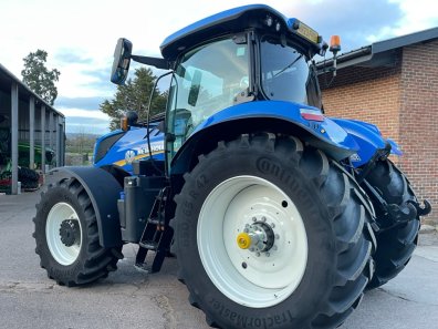 New Holland T7.245
