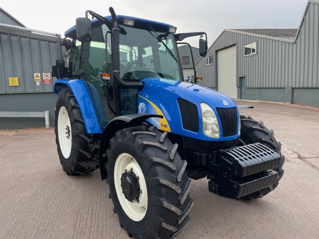 New Holland TLA 100