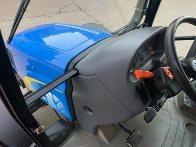 New Holland TLA 100