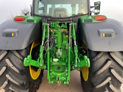 John Deere 6R 185