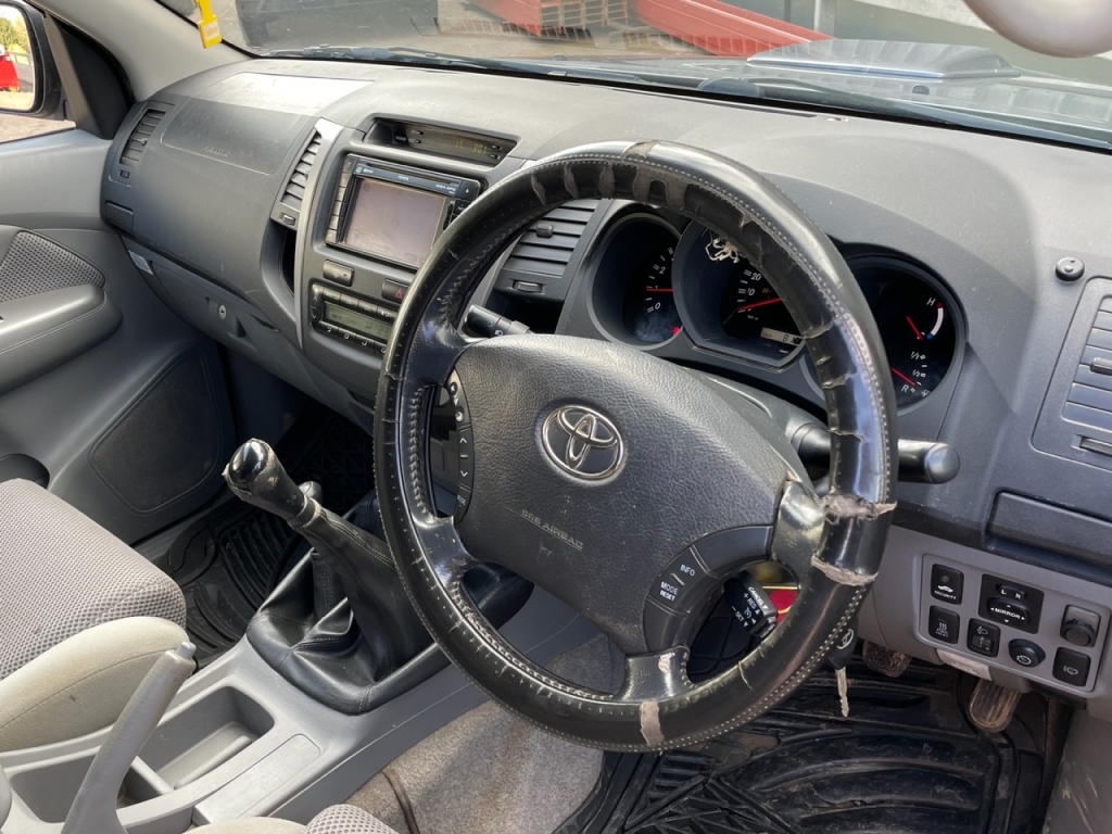 Toyota Hi-Lux Invincible