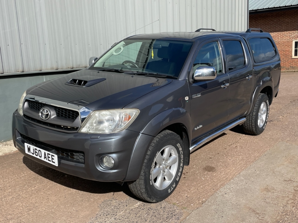 Toyota Hi-Lux Invincible
