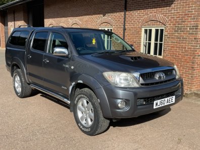 Toyota Hi-Lux Invincible