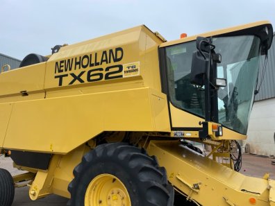 New Holland TX62