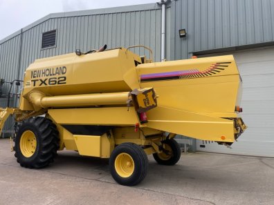 New Holland TX62