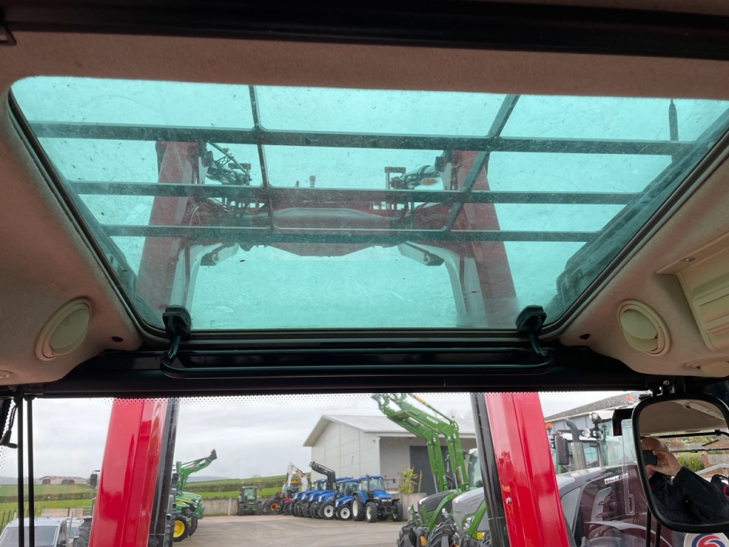 Massey Ferguson 5713 SL