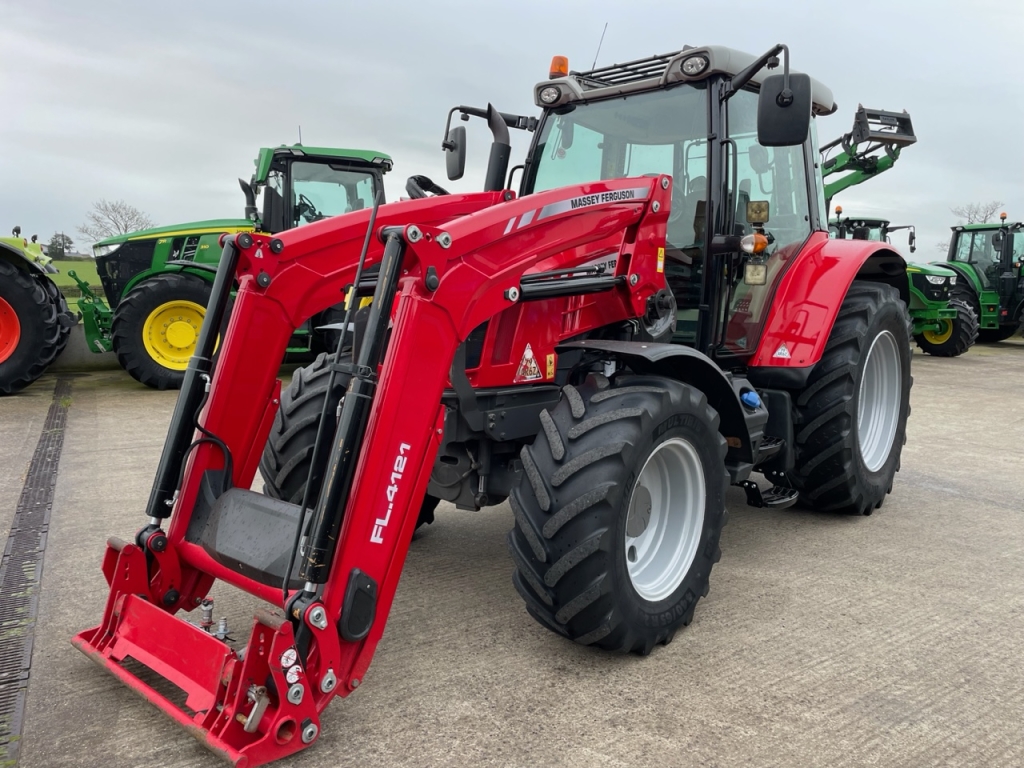 Massey Ferguson 5713 SL