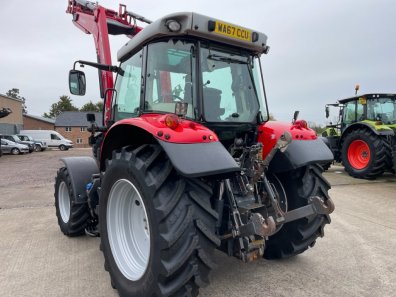 Massey Ferguson 5713 SL