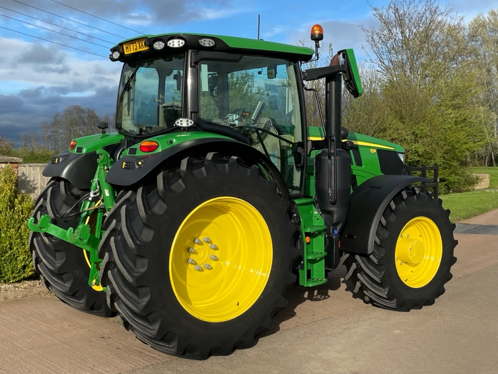 John Deere 6R 185
