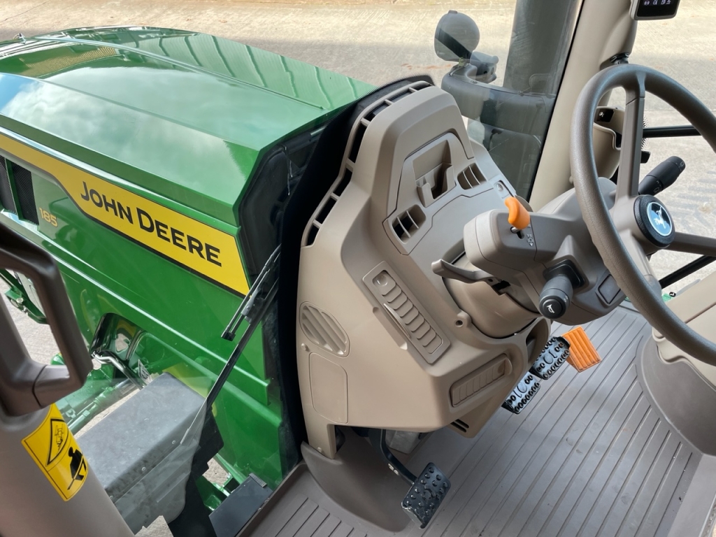 John Deere 6R 185