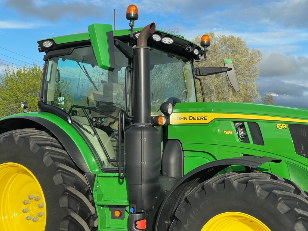 John Deere 6R 185
