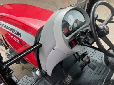 Massey Ferguson 7499