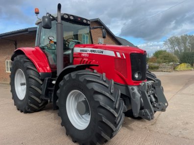 Massey Ferguson 7499