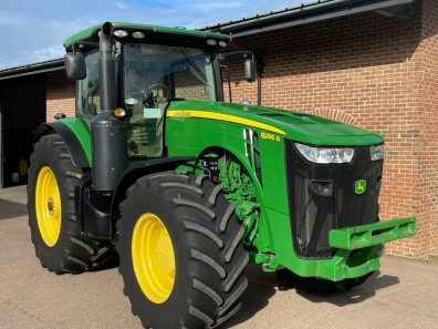 John Deere 8285R