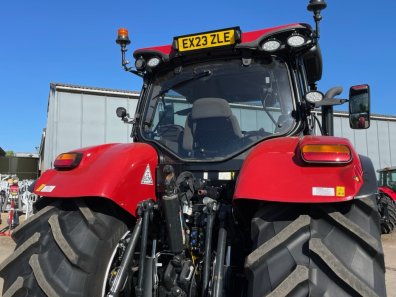 Case CVX 240