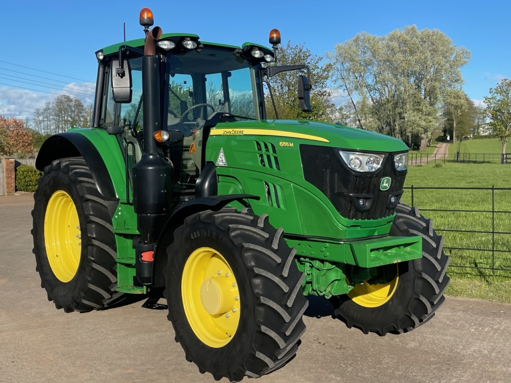 John Deere 6155M