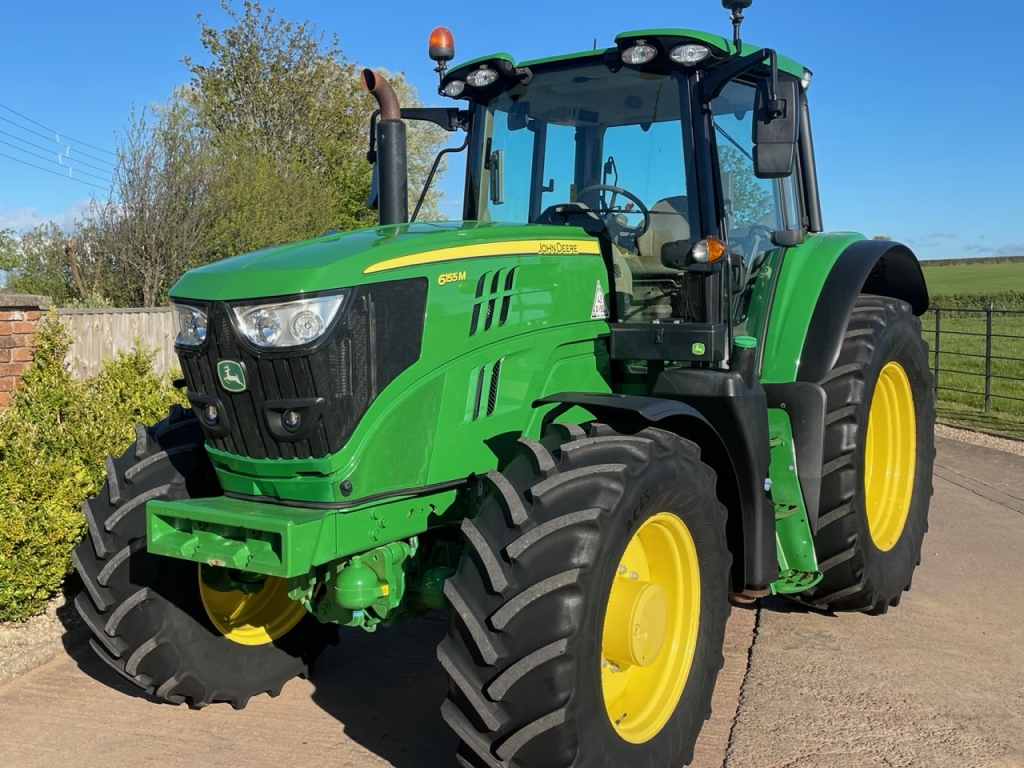 John Deere 6155M