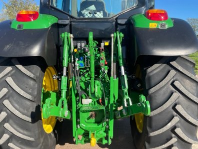 John Deere 6155M