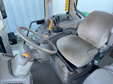 John Deere 6155M