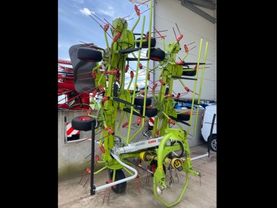 Claas Volto 1100 tedder